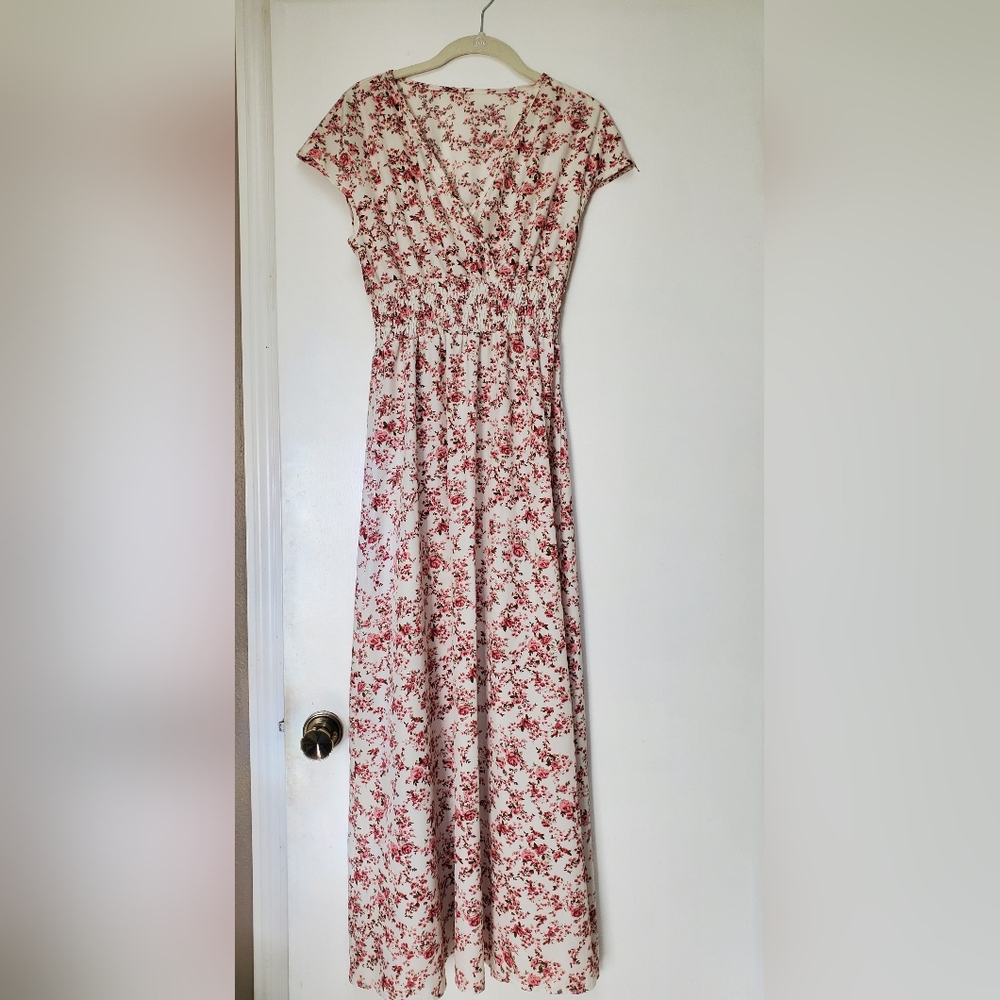 Floral V-Neck Maxi Dress - Red and White